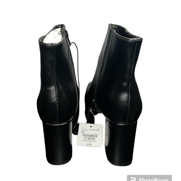 Leather booties - Picture 2 of 6